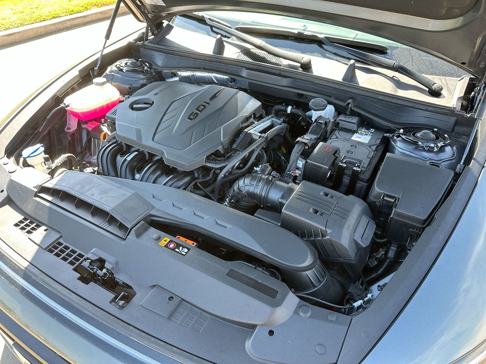 Used 2025 Portofino Gray Hyundai SEL image 24