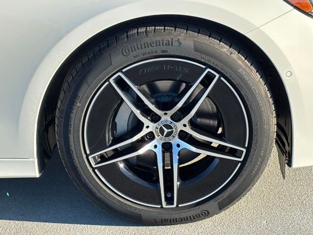 New 2026 Polar White Mercedes-Benz E 350 image 32
