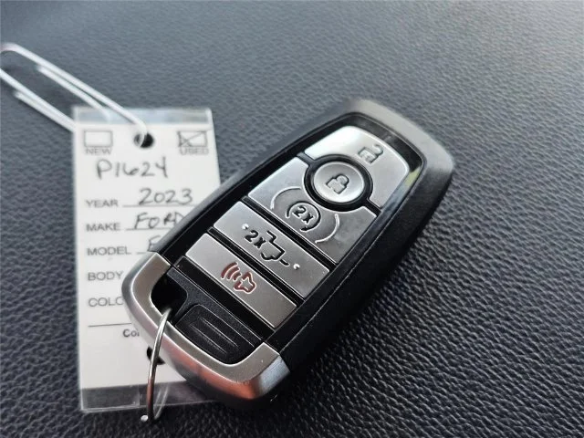 Used 2023 Gray Metallic Ford XLT image 33