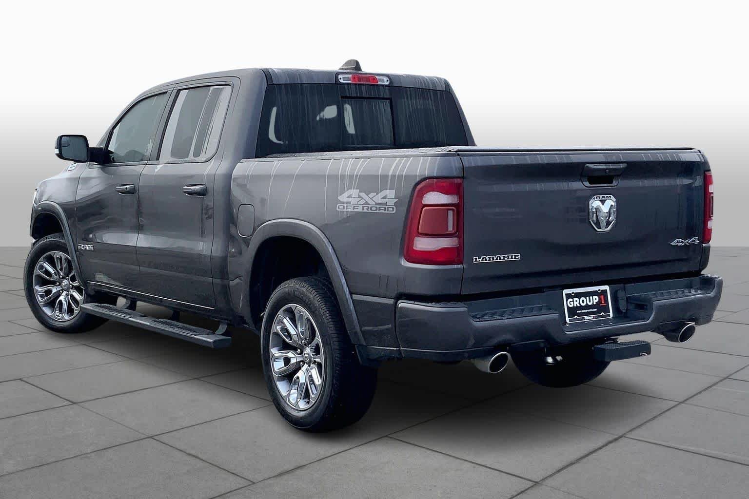 Used 2020 Granite Crystal Metallic Clearcoat Ram Laramie image 12