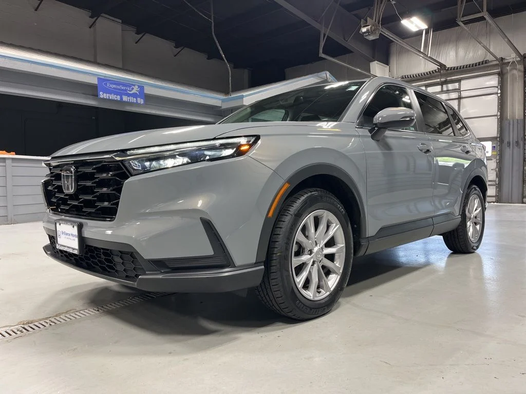 Certified Used 2023 Urban Gray Pearl Honda 1.5T AWD EX BD image 3