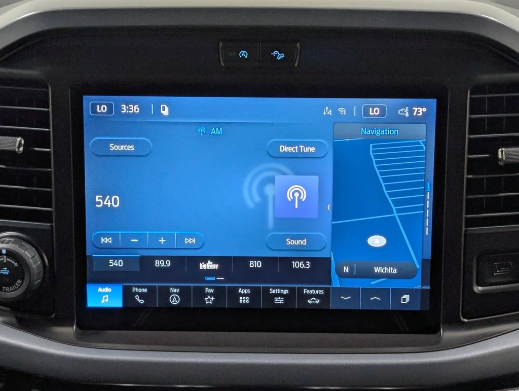 New 2026 Agate Black Metallic Ford XLT image 5