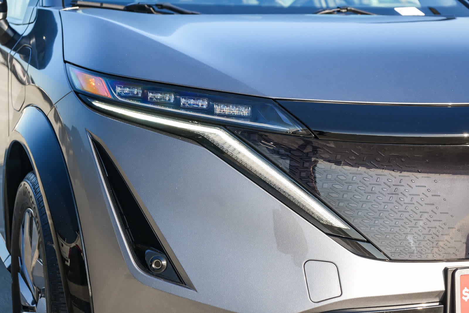 Used 2024 Gun Metallic Nissan ENGAGE image 4