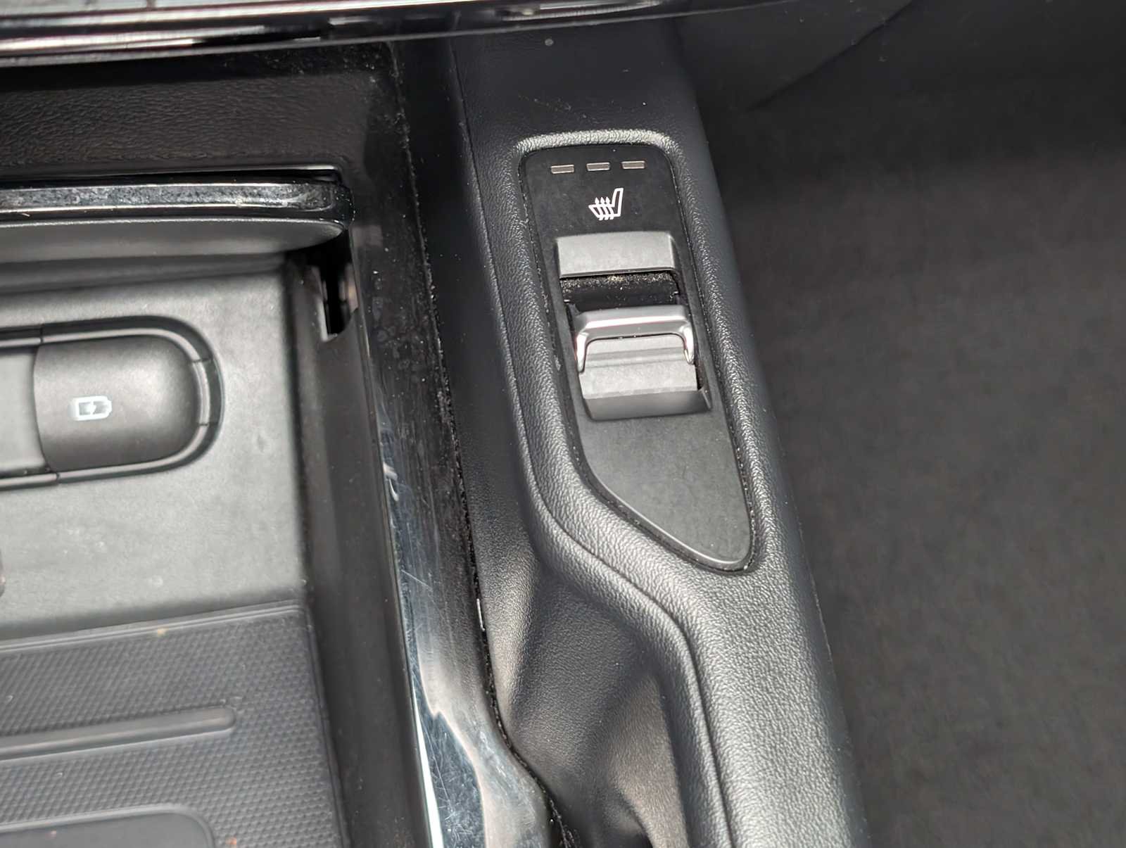 Certified Used 2022 Gravity Grey Kia S image 33