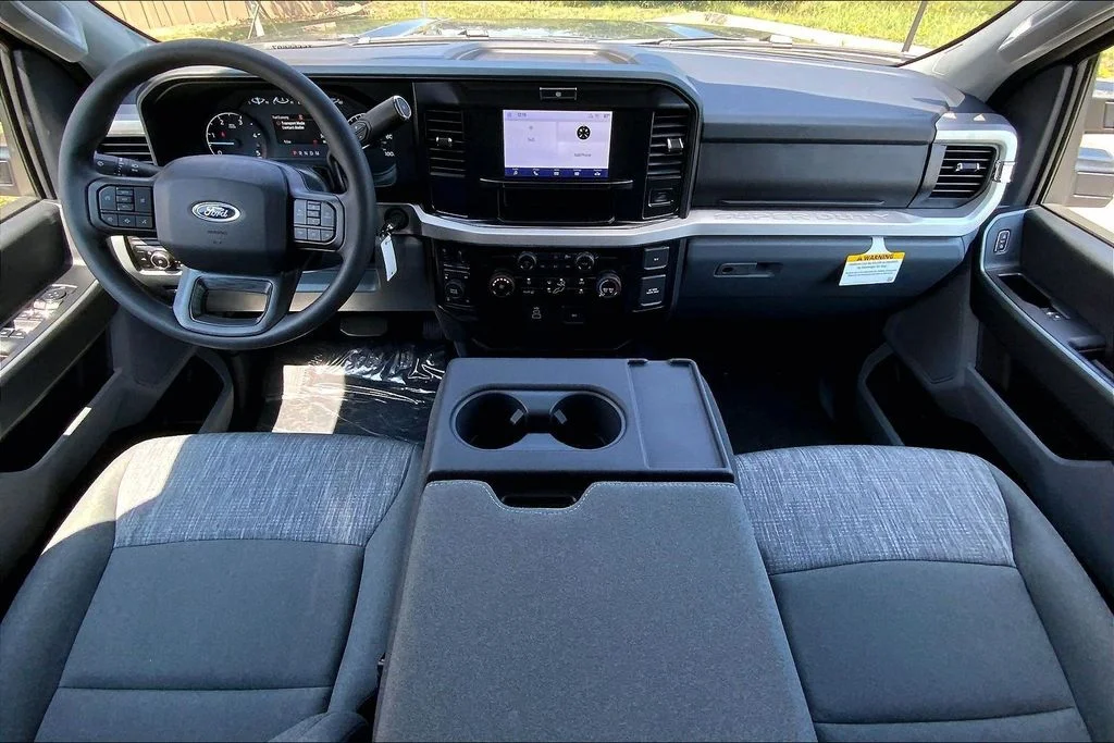 New 2026 Gray Ford XLT image 5
