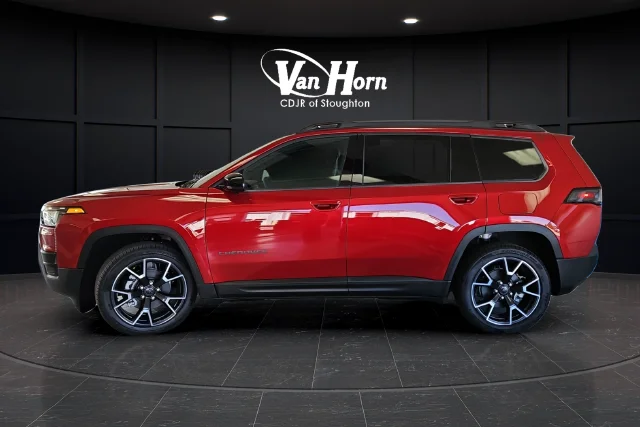 New 2026 Red Hot Pearl-Coat Exterior Paint Jeep Overland image 4