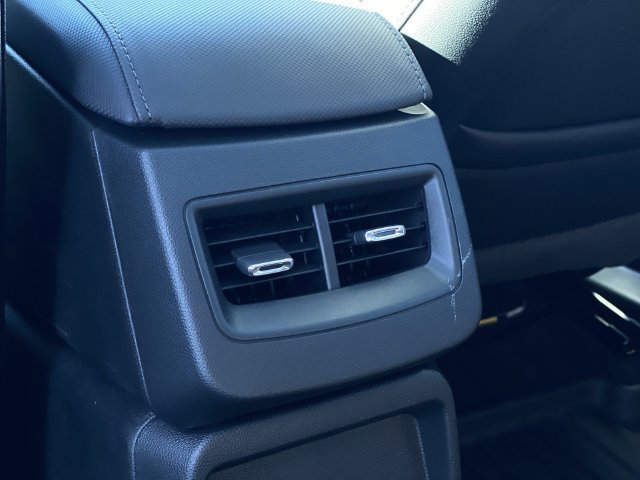 2026 Chevrolet Equinox EV 2LT - Photo 38
