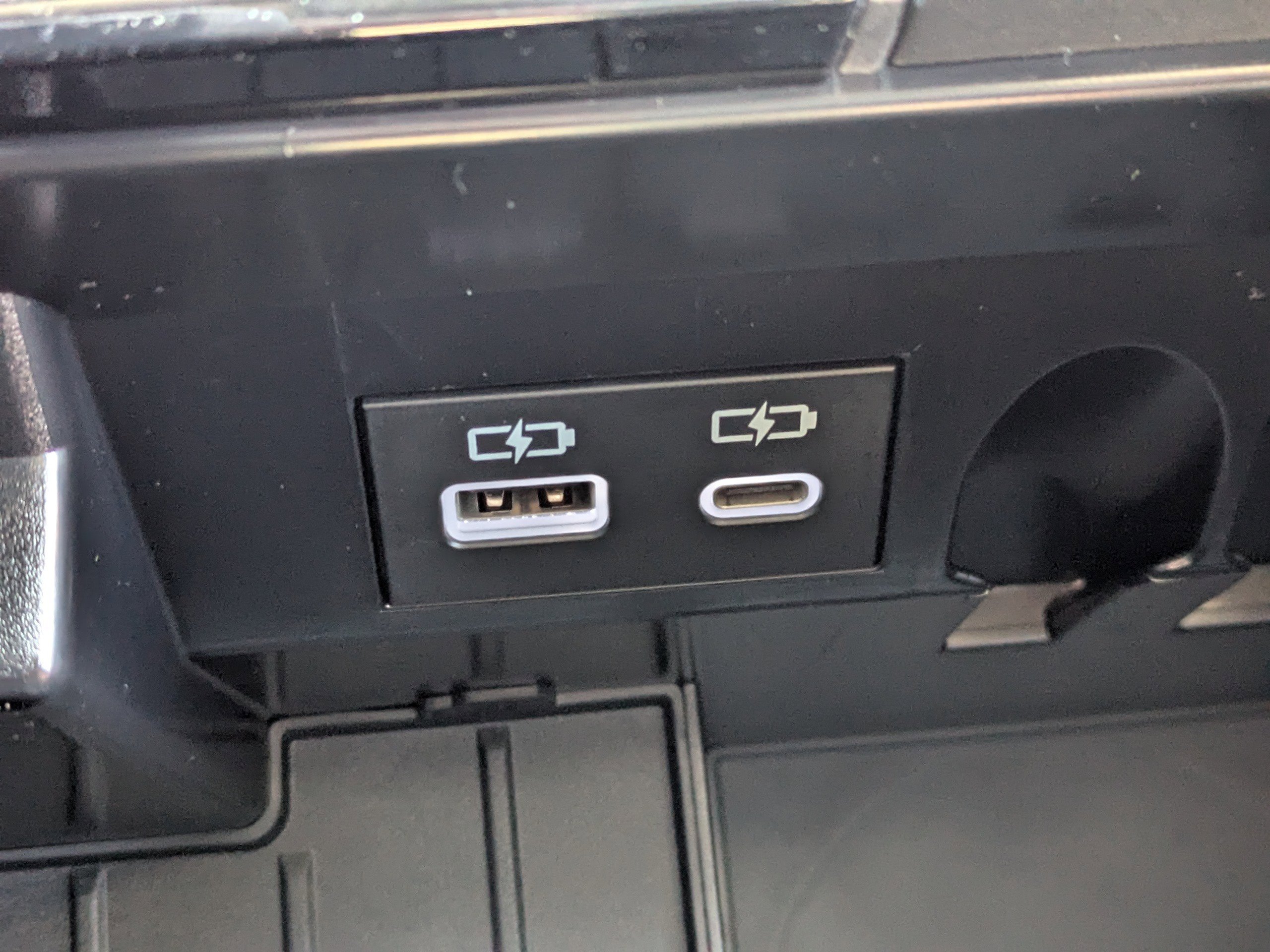 2026 Toyota Tundra SR5 - Photo 23