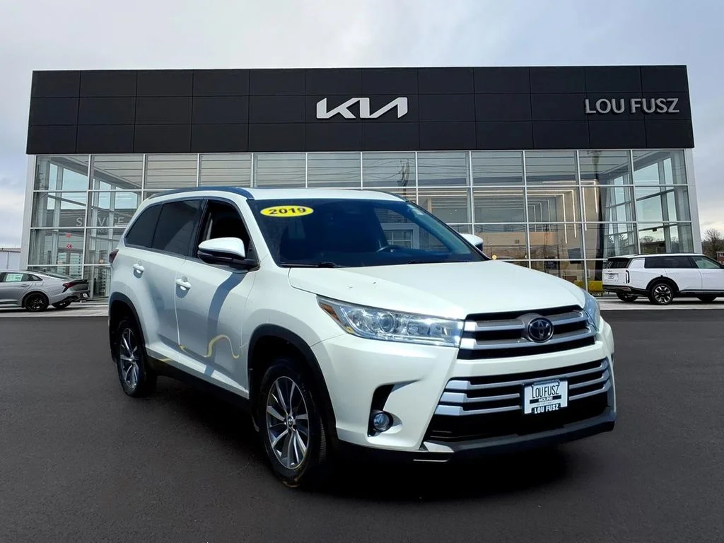 2019 Toyota Highlander XLE 4x4 V6's photo