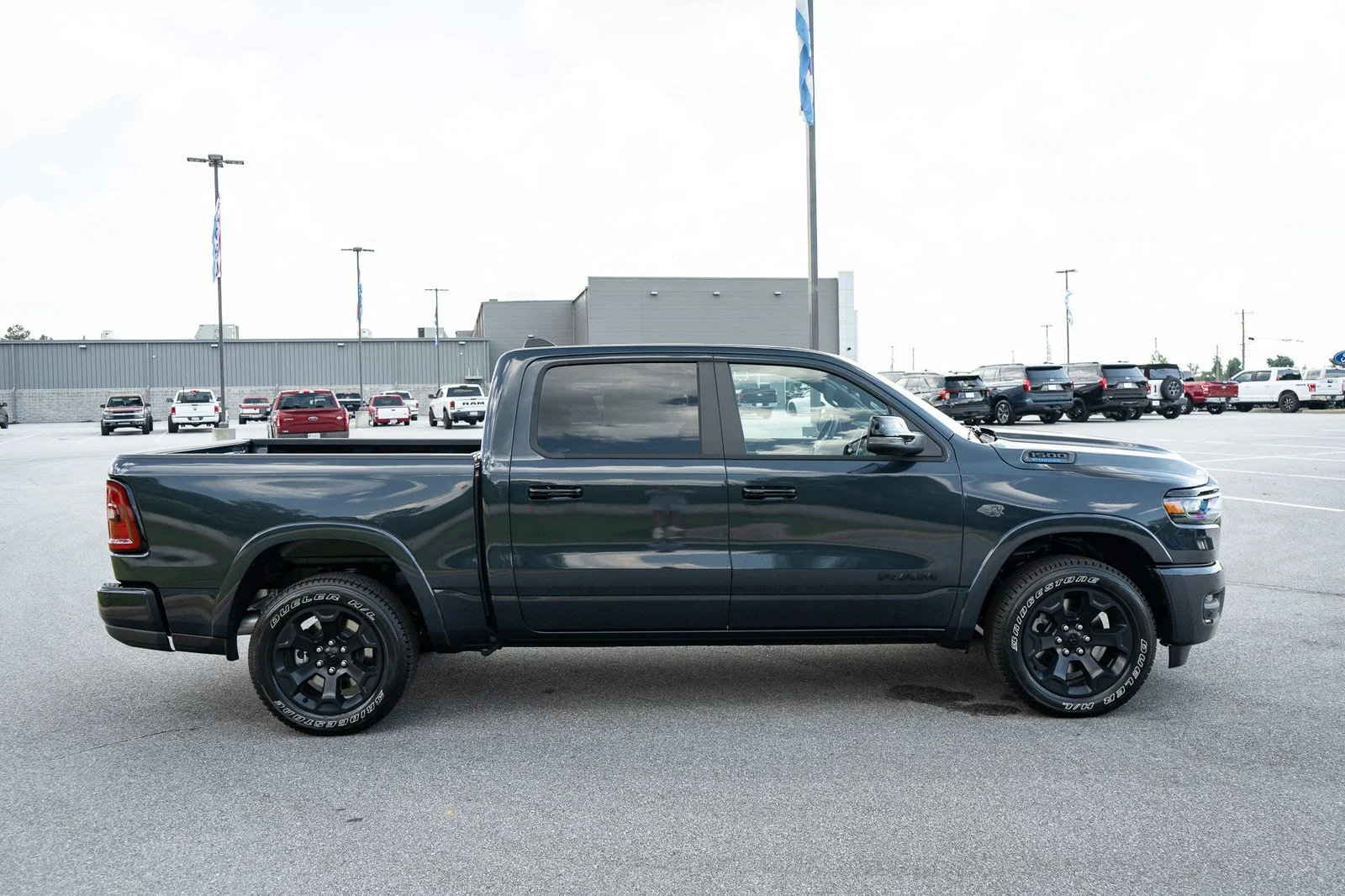 New 2027 Forged Blue Metallic Exterior Paint RAM Big Horn/Lone Star image 11