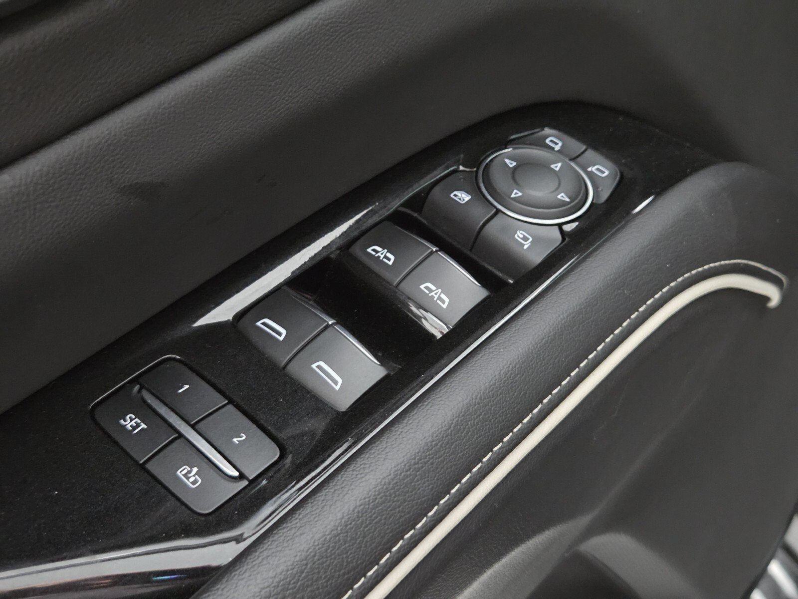 2023 Cadillac Escalade Premium Luxury - Photo 20
