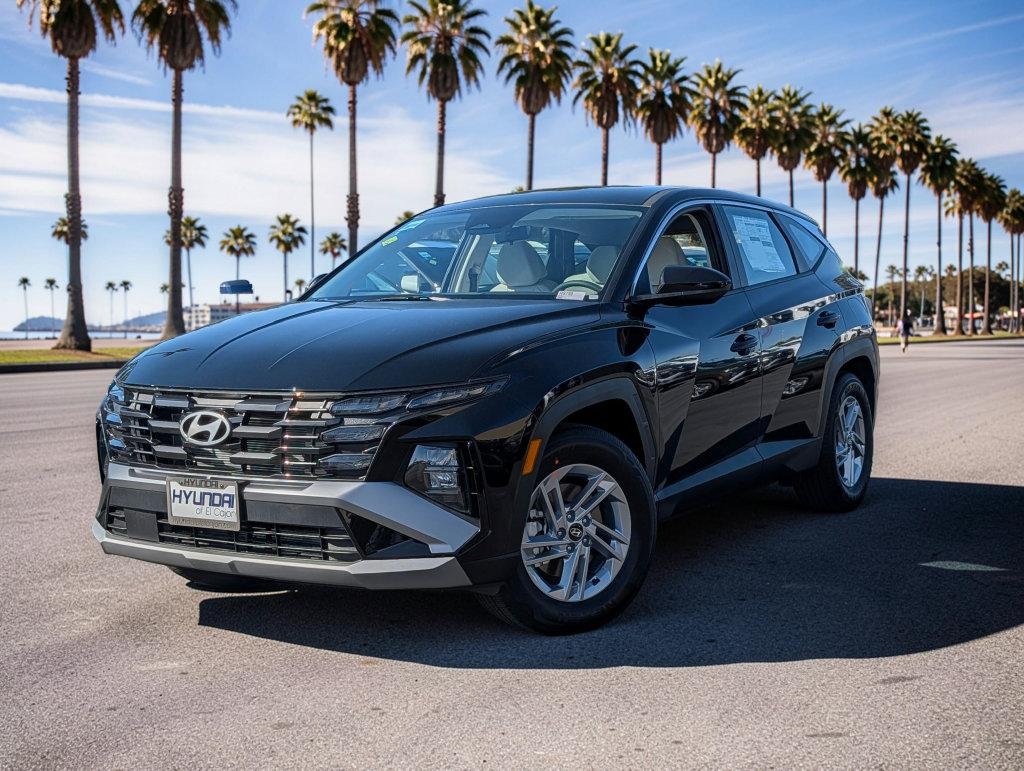 New 2026 Black Hyundai SE FWD image 2