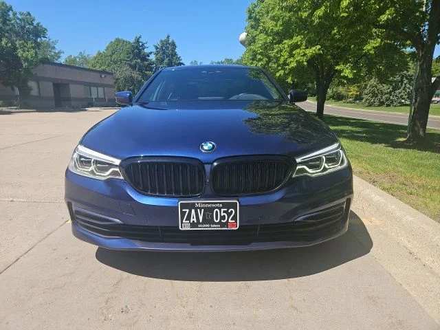 Used 2019 BMW 5 Series 540i with VIN WBAJE7C55KWD55512 for sale in White Bear Lake, Minnesota