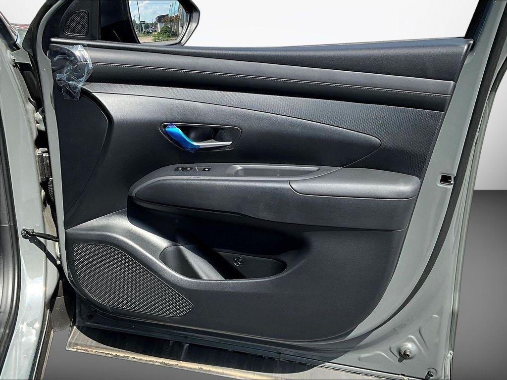 New 2026 Gray Hyundai SEL AWD image 31