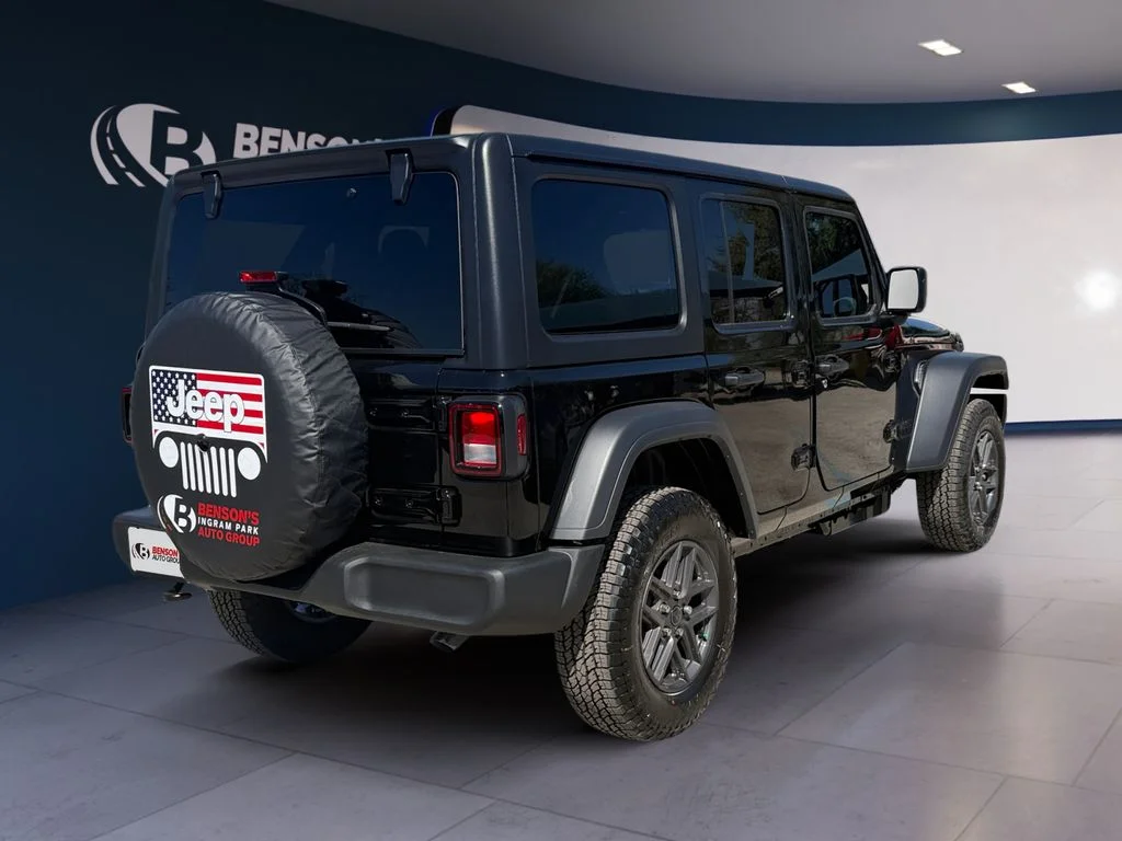 New 2026 Black Jeep Sport RHD image 5