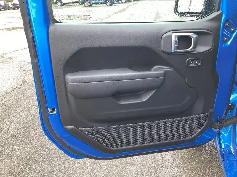 New 2026 Hydro Blue Pearl-Coat Exterior Paint Jeep Sport image 19