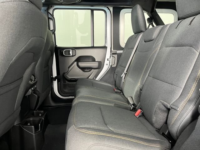 New 2026 Bright White Clear-Coat Exterior Paint Jeep Sport S image 7