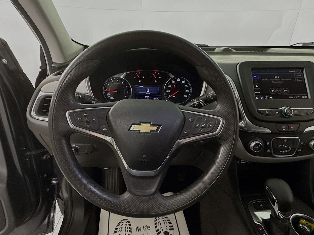 Used 2022 Gray Chevrolet LS image 15