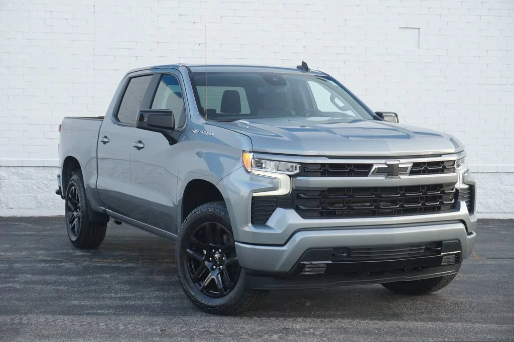 New 2026 Sterling Gray Metallic Chevrolet RST image 2