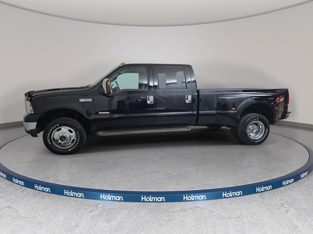 2005 Ford F-350 Lariat 4x4 Crew Cab SWB DRW's photo