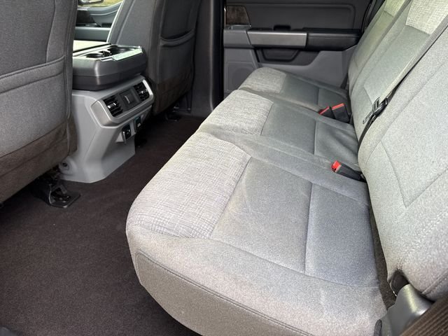 Used 2022 Gray Ford XLT image 17