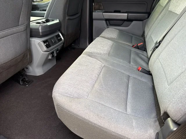 Used 2022 Gray Ford XLT image 17