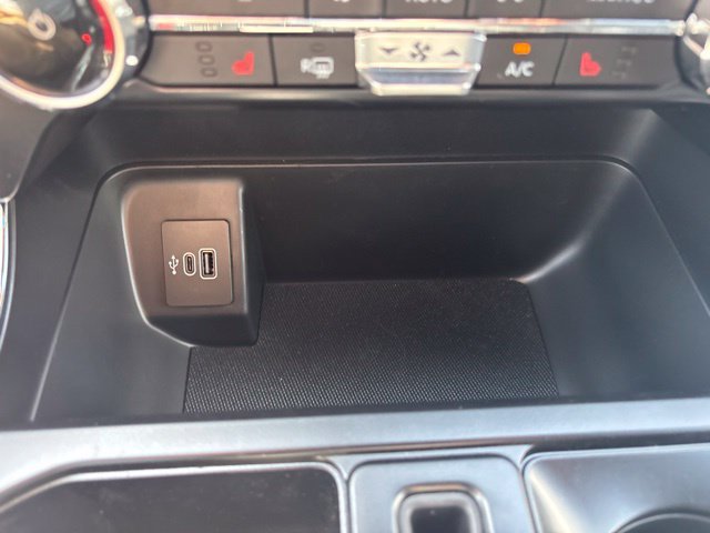 New 2026 Oxford White Ford T-Sport XLT image 65