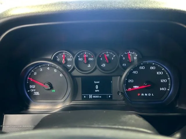 Used 2020 Black Chevrolet Custom image 17