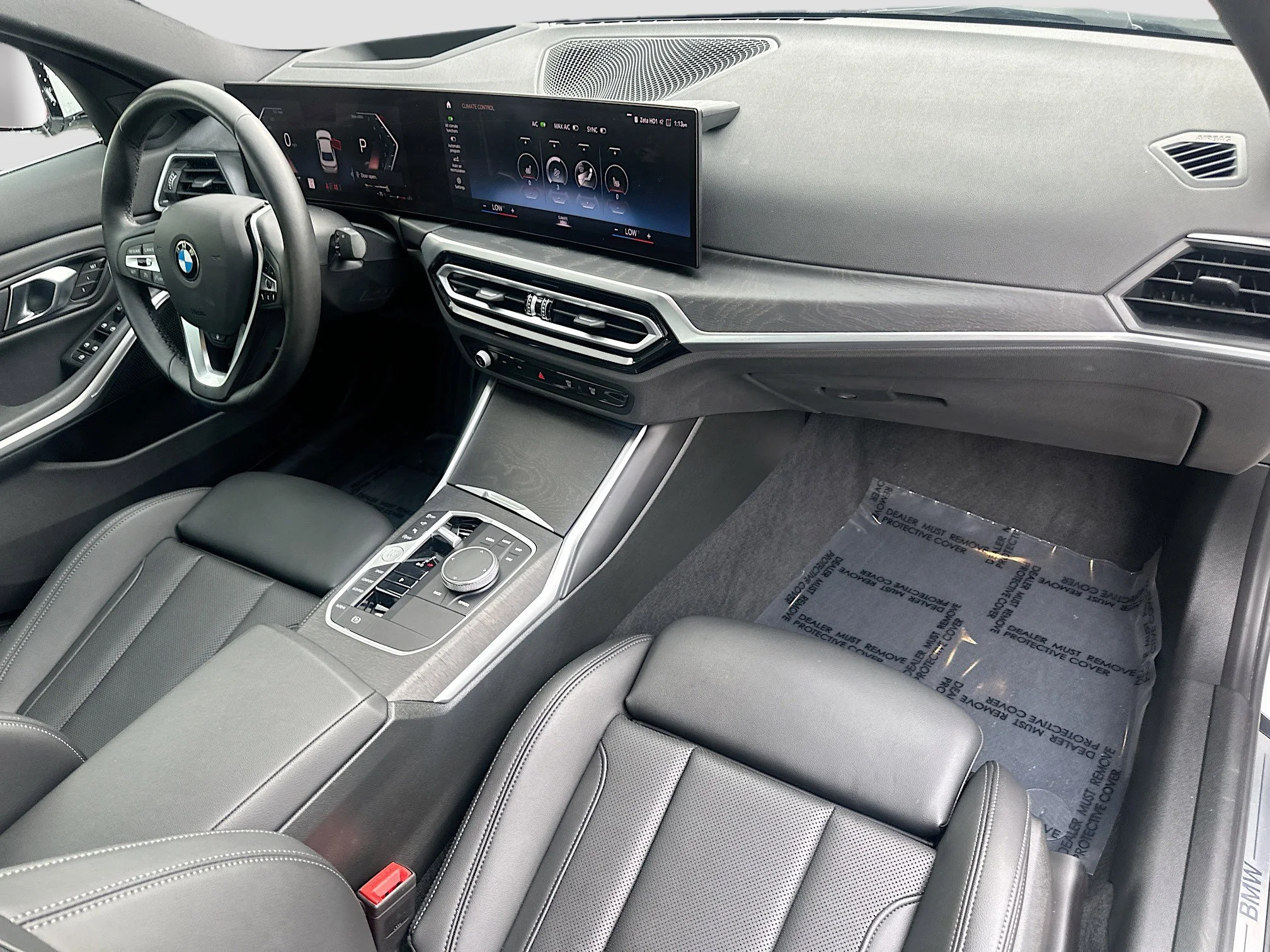 2024 BMW 3 Series 330i - Photo 32