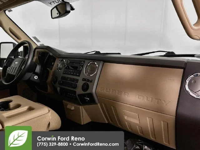 Used 2016 Shadow Black Ford XLT image 29
