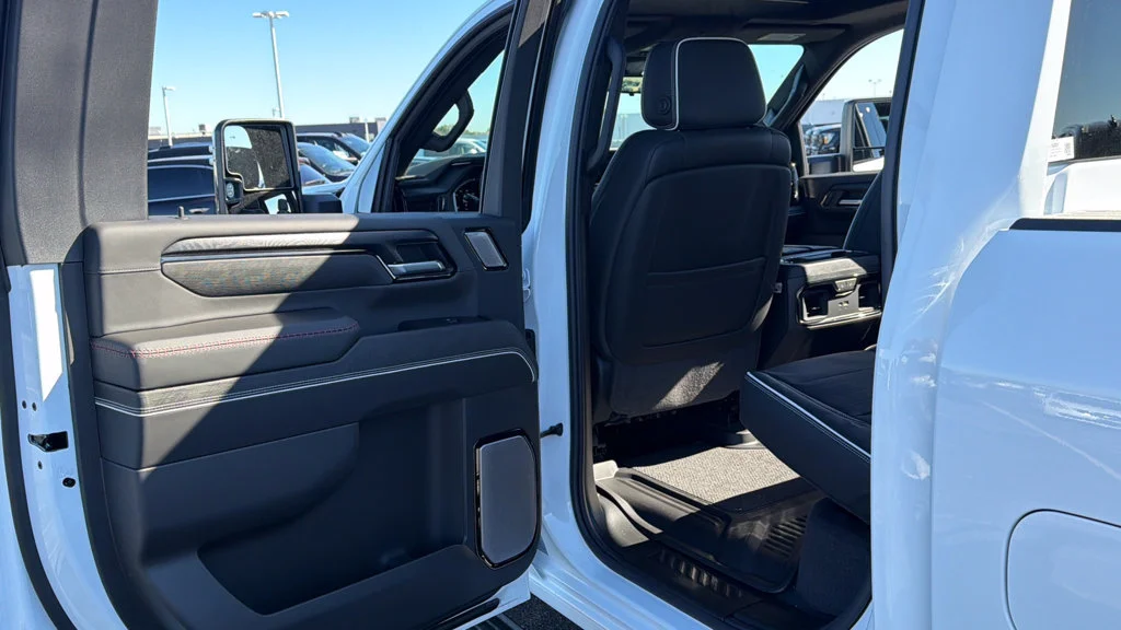 2026 GMC Sierra 2500HD AT4X - Photo 23