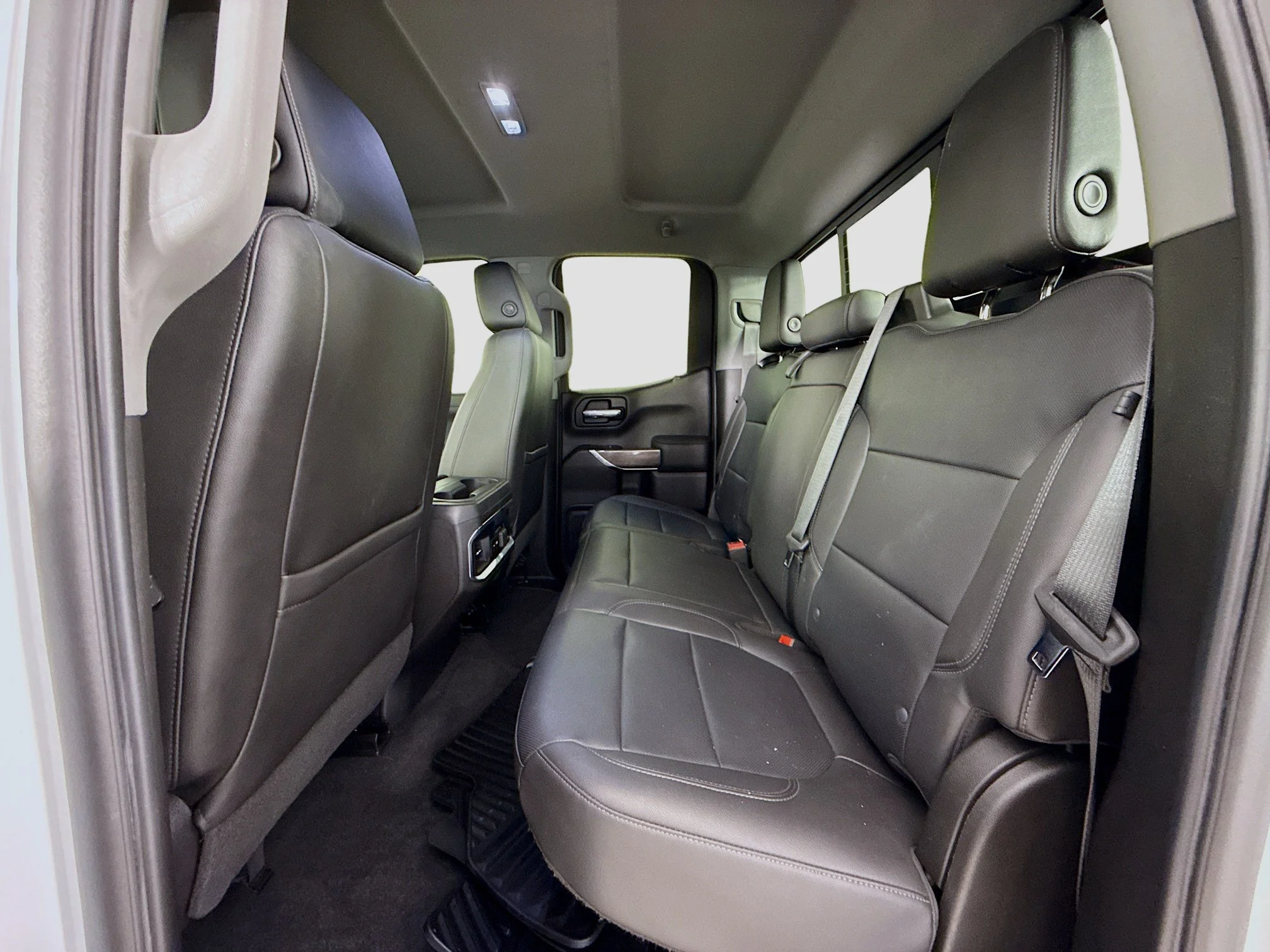 Used 2020 SUMMIT WHITE Chevrolet LTZ image 26