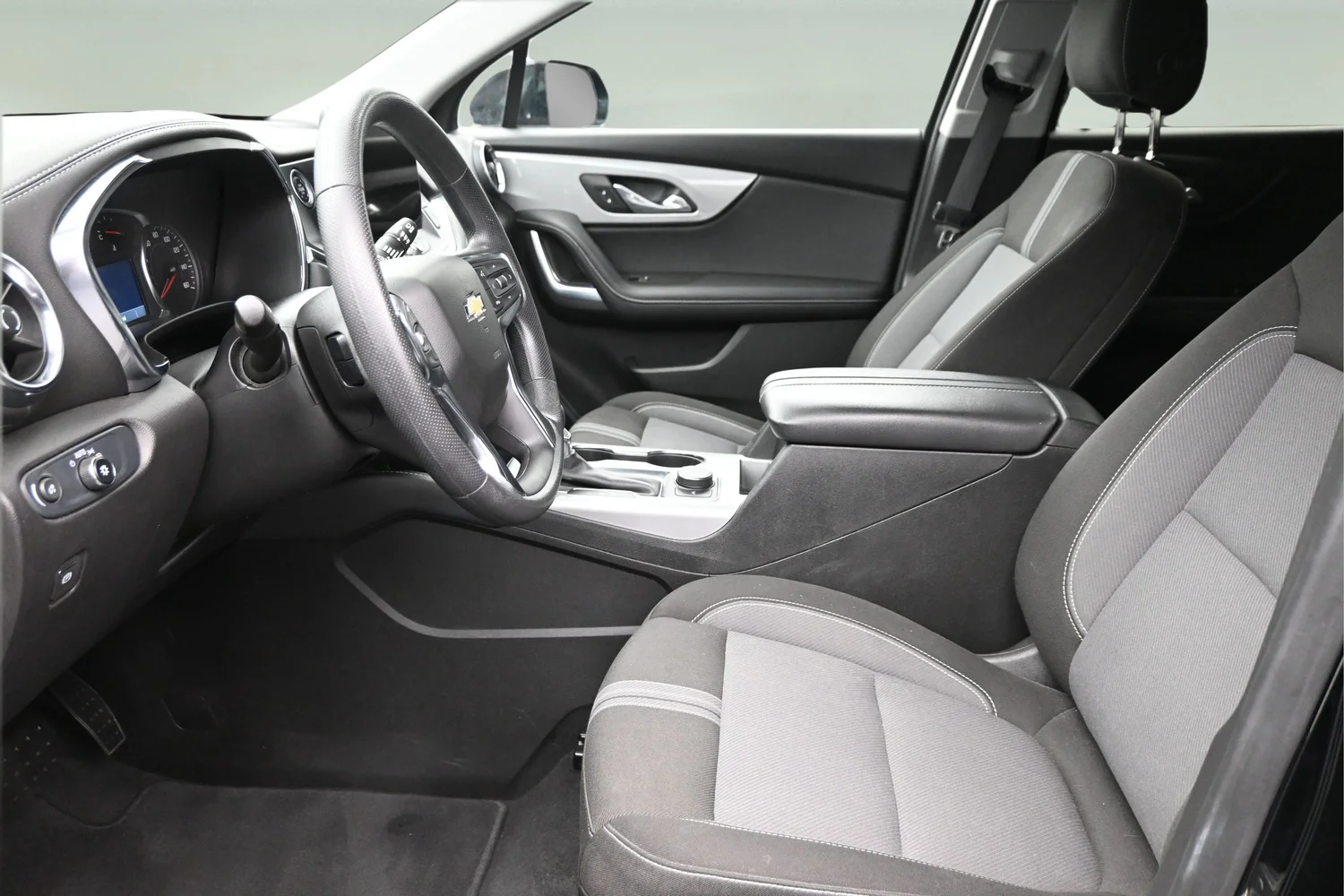 Used 2025 Black Chevrolet LT image 19
