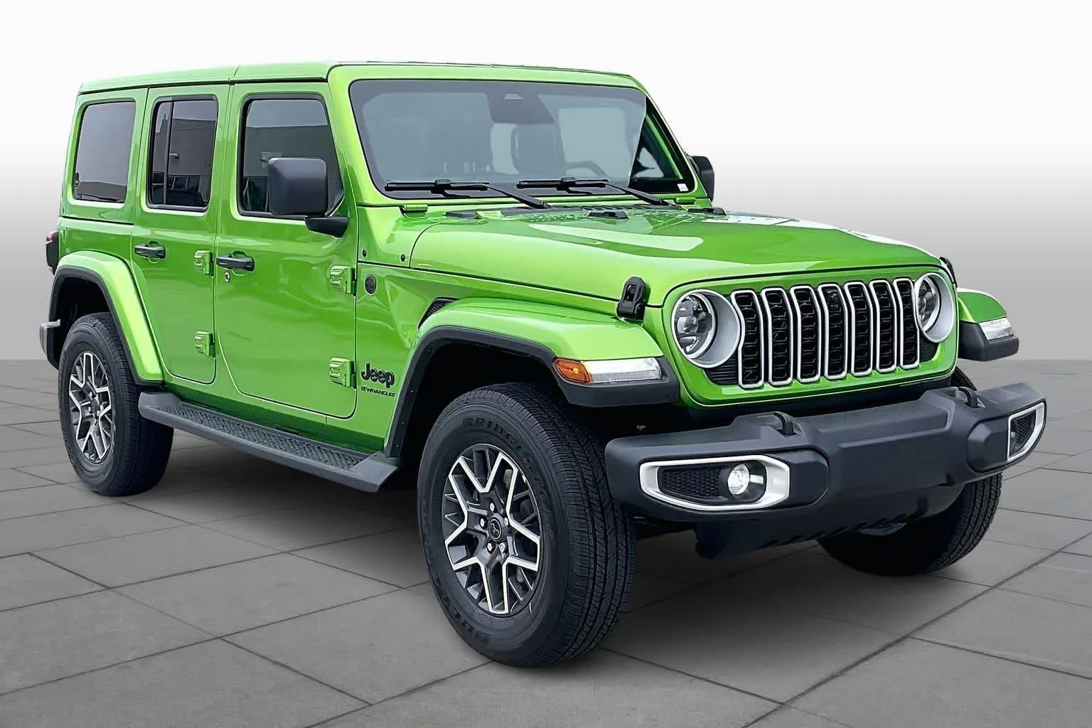 New 2026 Mojito Clear-Coat Exterior Paint Jeep Sahara image 2