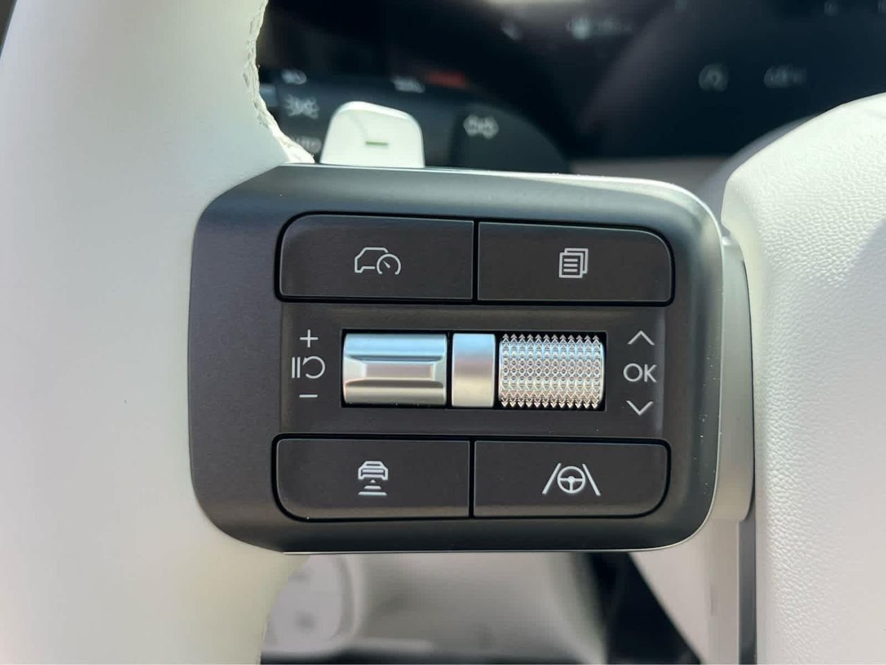 New 2026 Ecotronic Gray Pearl Hyundai Limited AWD image 34