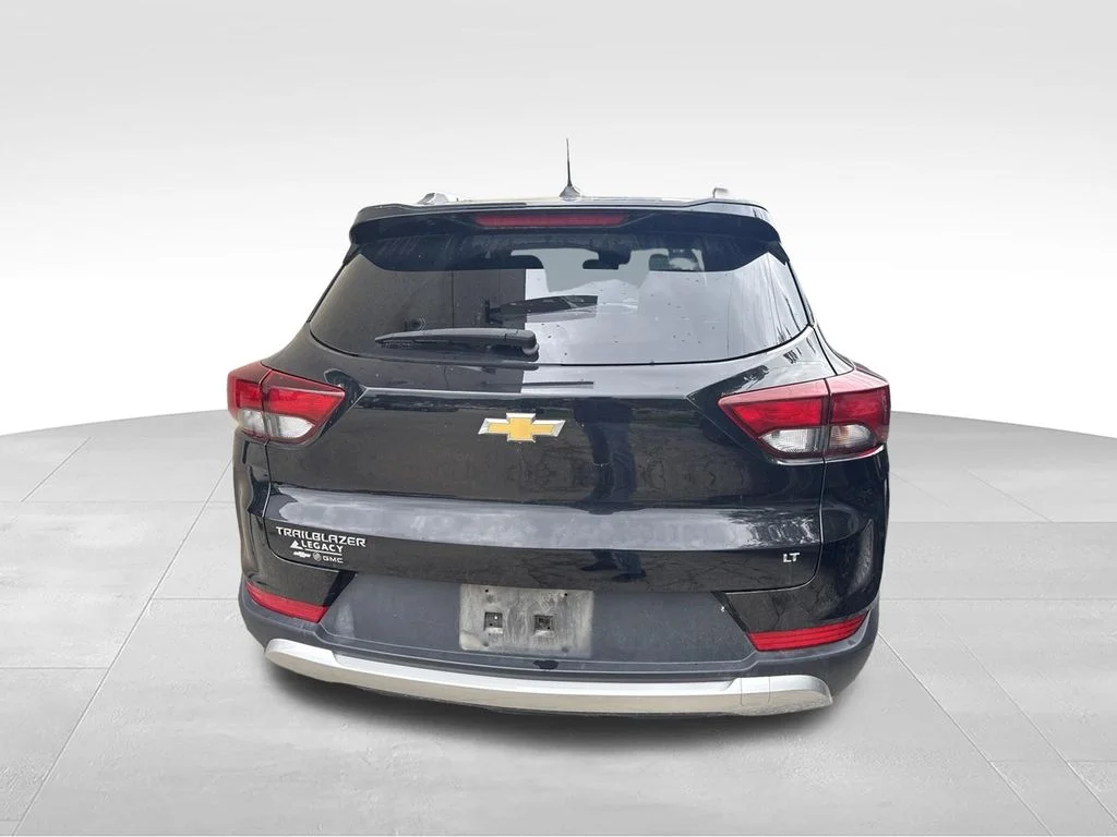 Used 2023 Black Chevrolet LT image 6