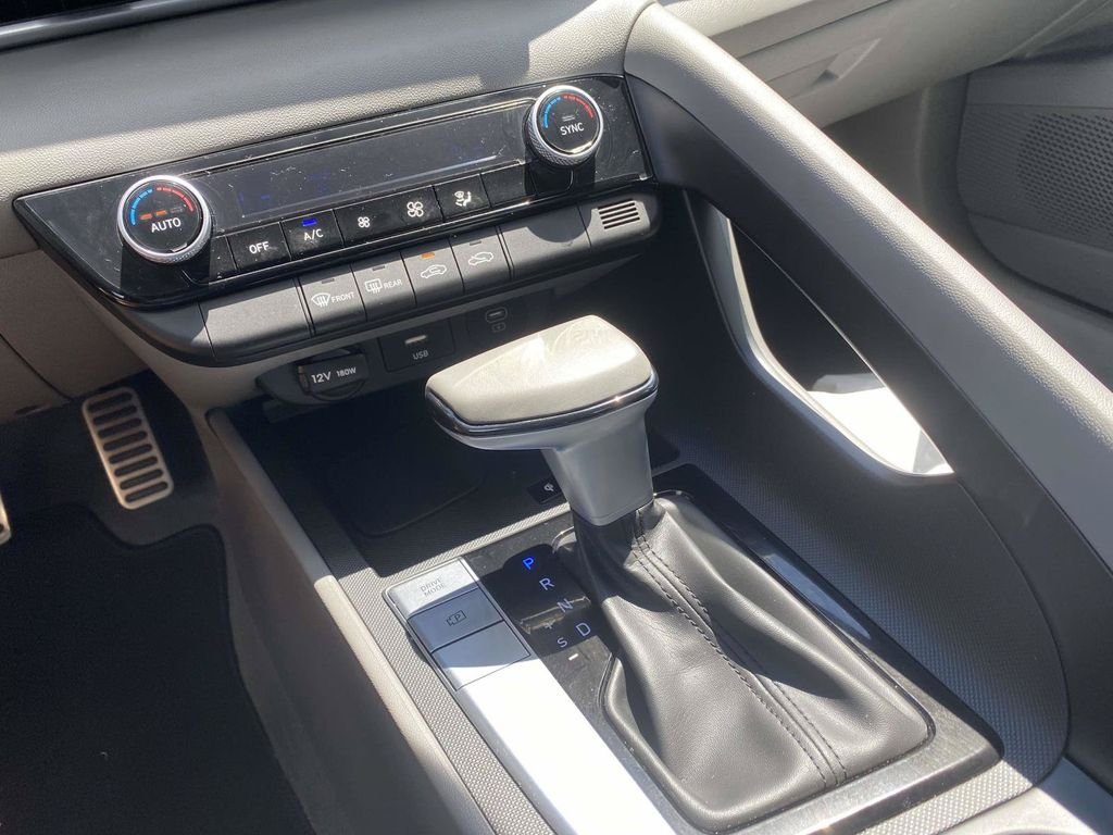 Certified Used 2025 Gray Hyundai SEL Sport image 24