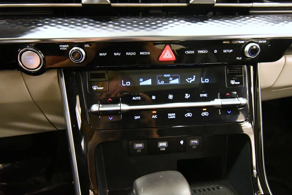 Certified Used 2024  Kia SX Prestige image 27