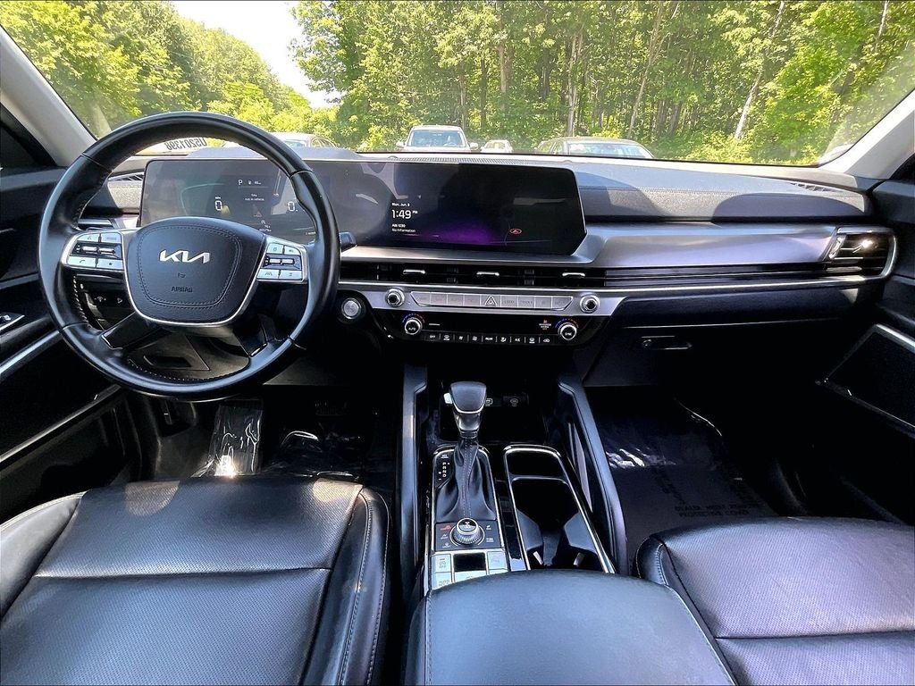 Used 2023 Gray Kia LX image 22