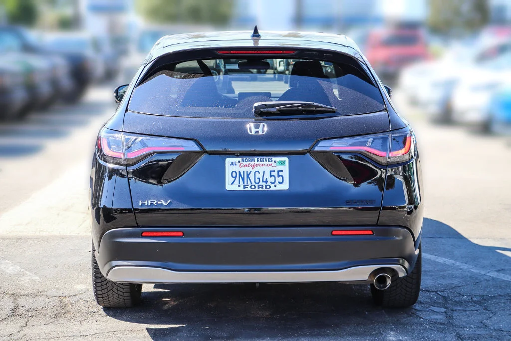 Used 2025  Honda Sport image 8