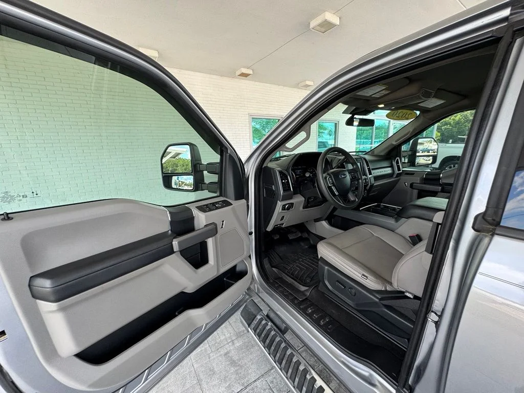 Used 2020 Silver Metallic Ford XLT image 10