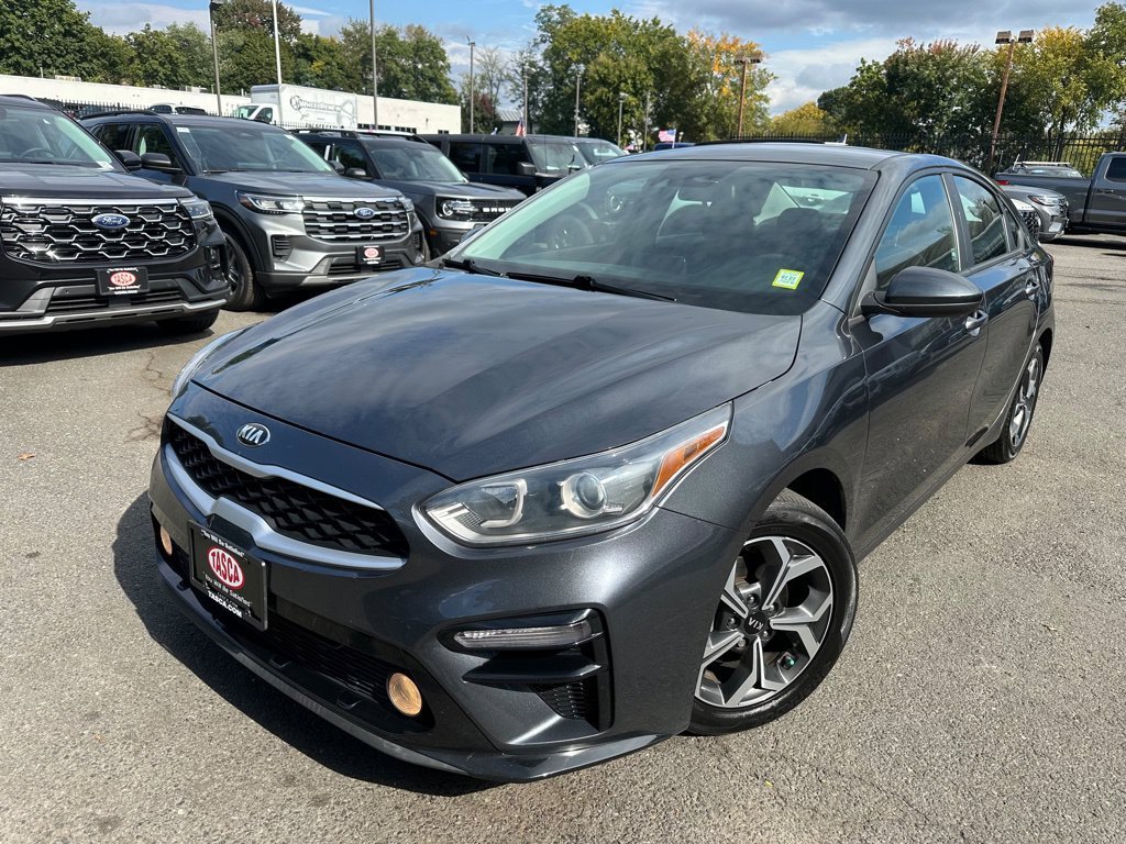 Used 2020 Gray Kia LXS image 1