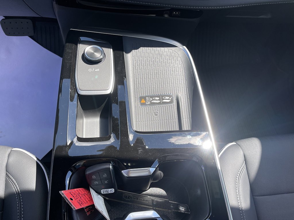 2026 Buick Enclave Preferred - Photo 28