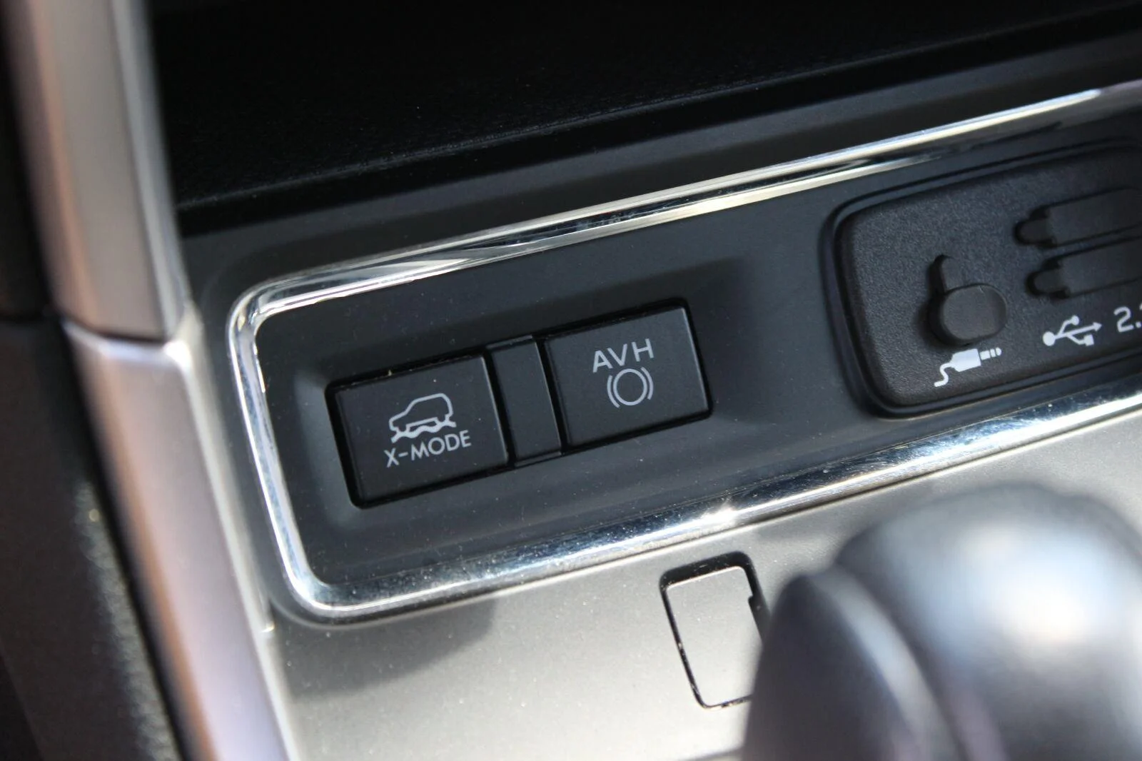 Used 2021 White Subaru Limited image 32