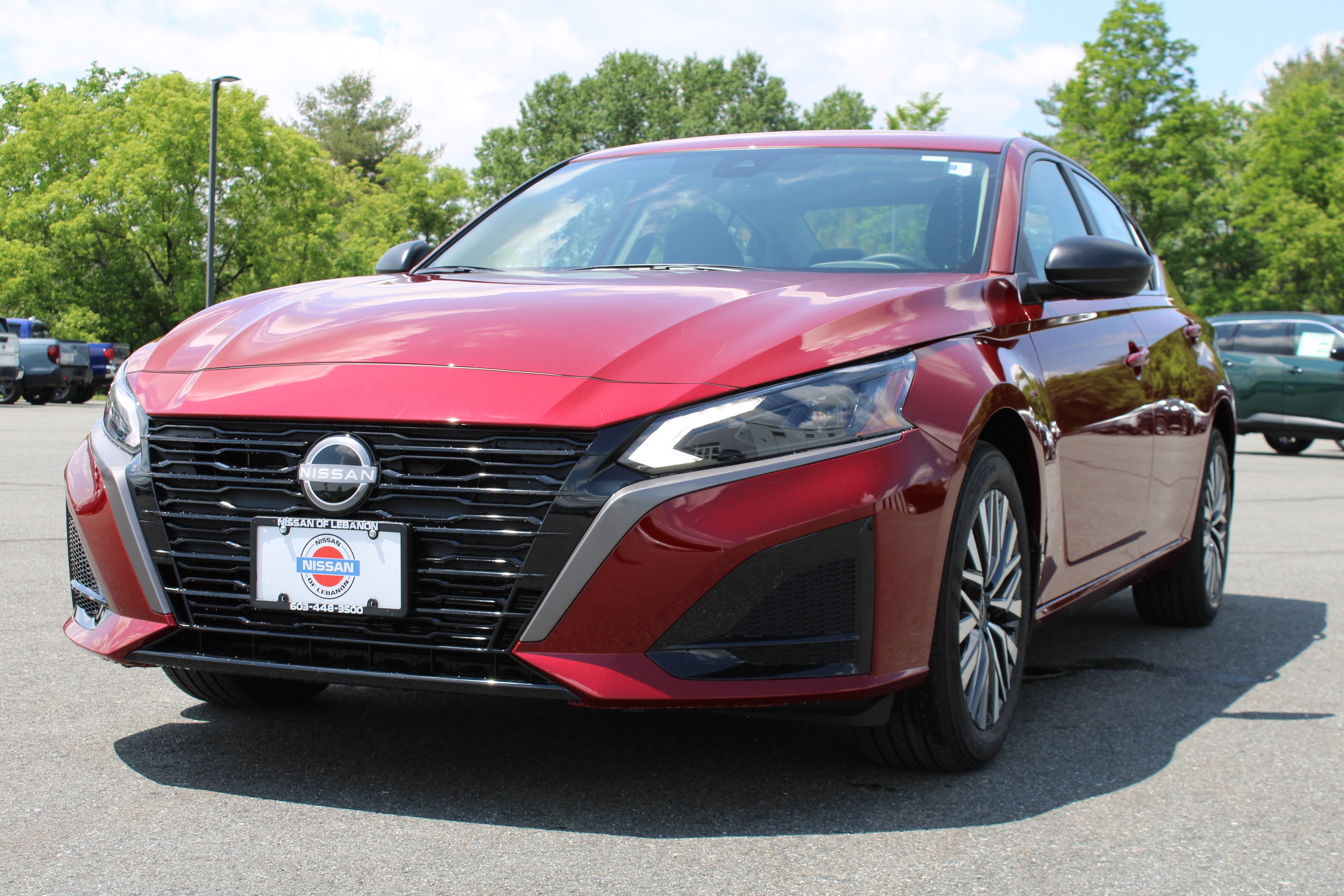 New 2026 Scarlet Ember Tintcoat Nissan SV image 2