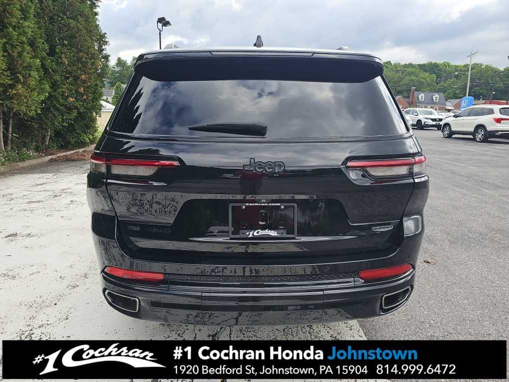 Used 2023 Diamond Black Crystal Pearlcoat Jeep Summit Reserve image 6
