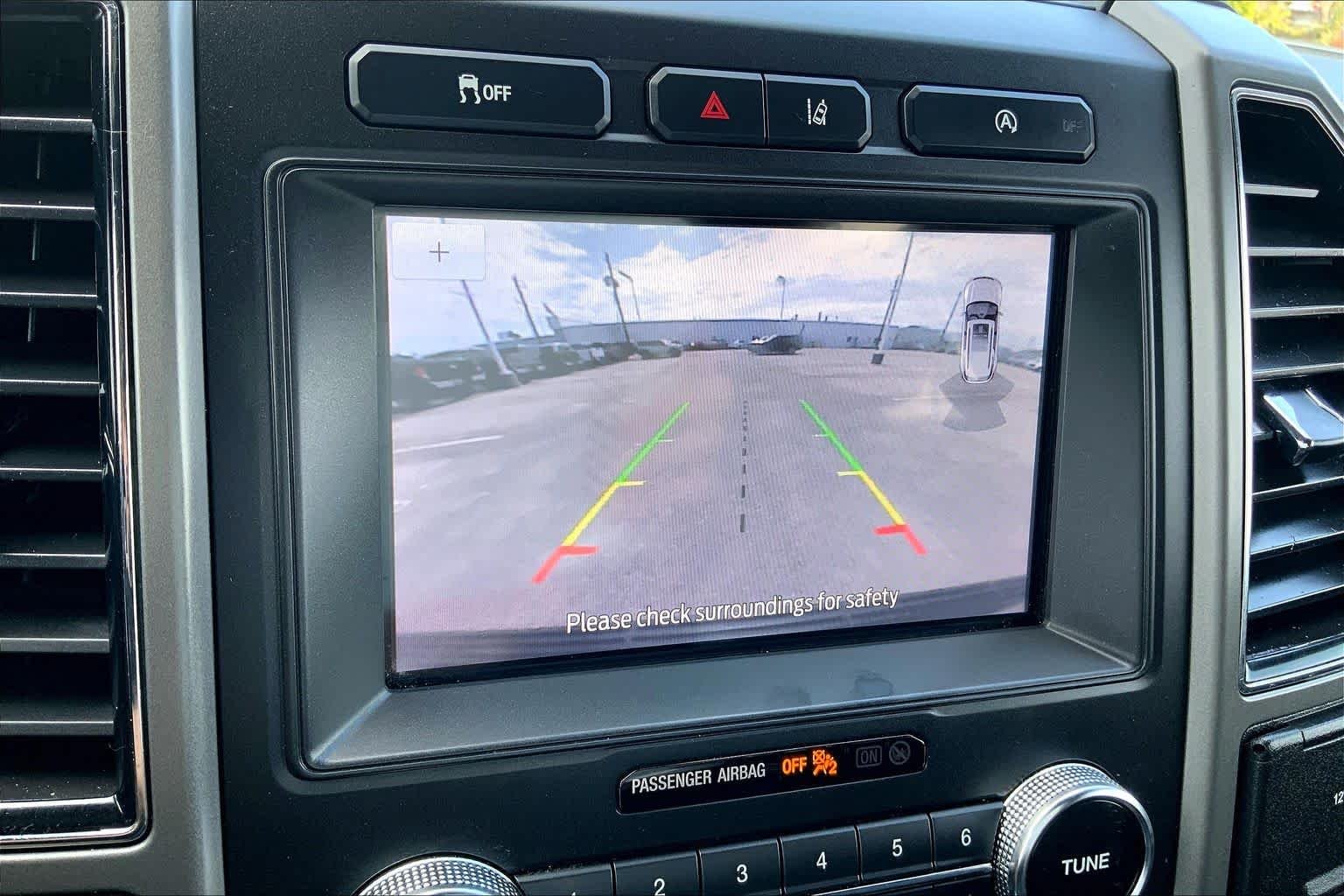 Used 2020 Magnetic Metallic Ford XLT image 25