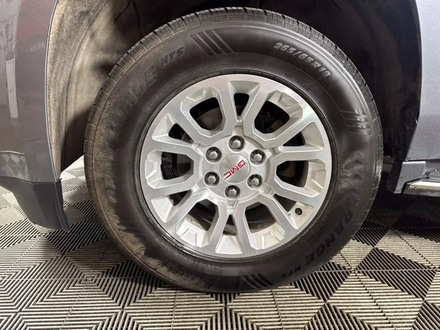 Used 2020 Gray GMC SLT image 10