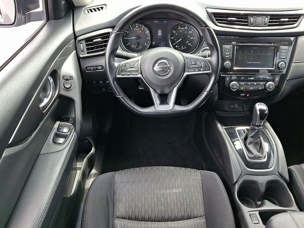 Used 2020 Gray Nissan SV image 12