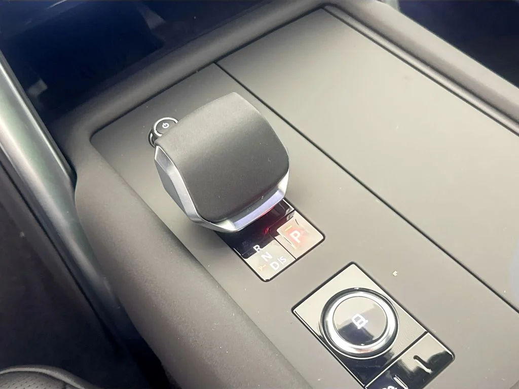 New 2026 Carpathian Grey Land Rover S image 15